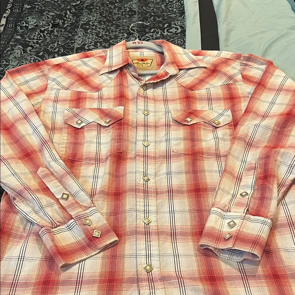 Larry MAHAN Red and White Plaid Button Down Shirt, stylish - Picture 3 of 10